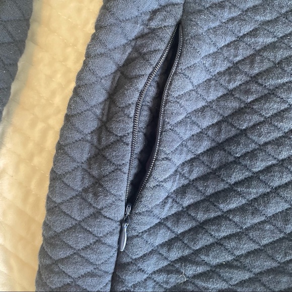 Senita Athletics Quilted Lux Jacket - Picture 5 of 6